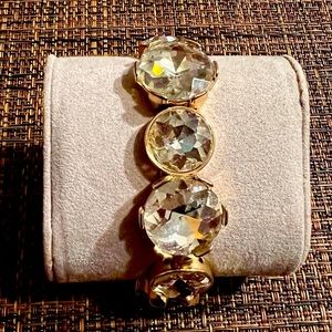 Beautiful glistening goldtone  braclet